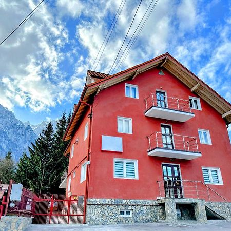 Готель Valea Alba View - Self Check-In Буштені Екстер'єр фото